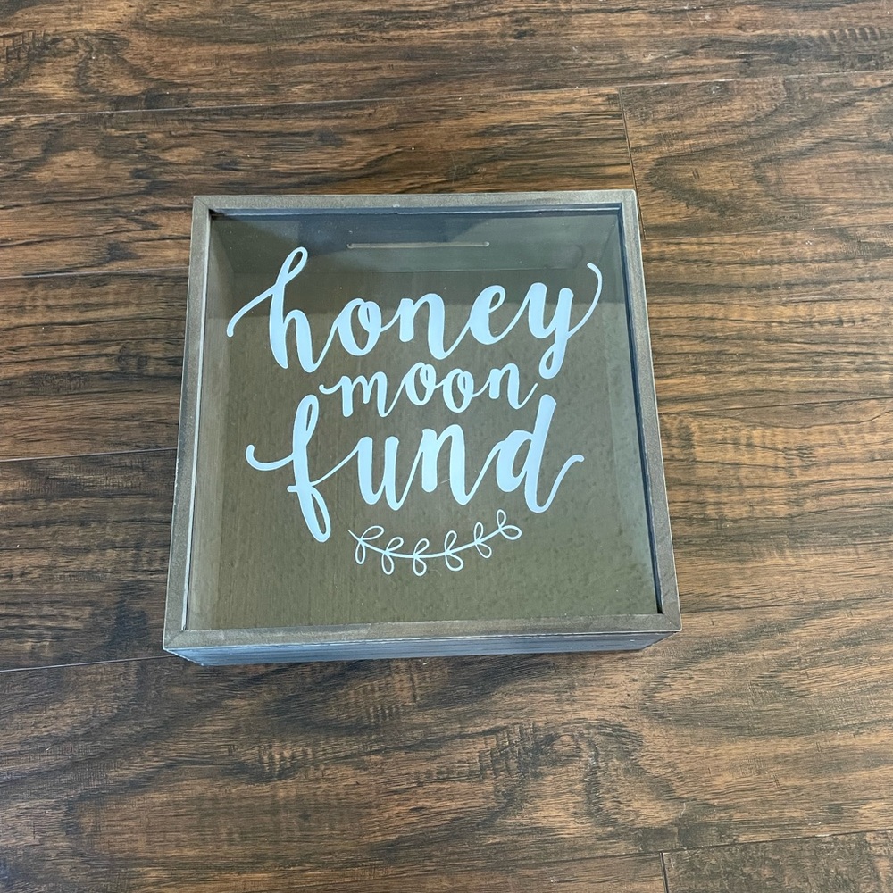 Honeymoon Fund Wedding Box